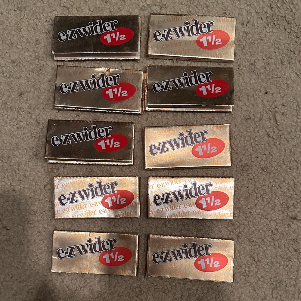e-zwider 1½ papers - Lot of 10 NIB